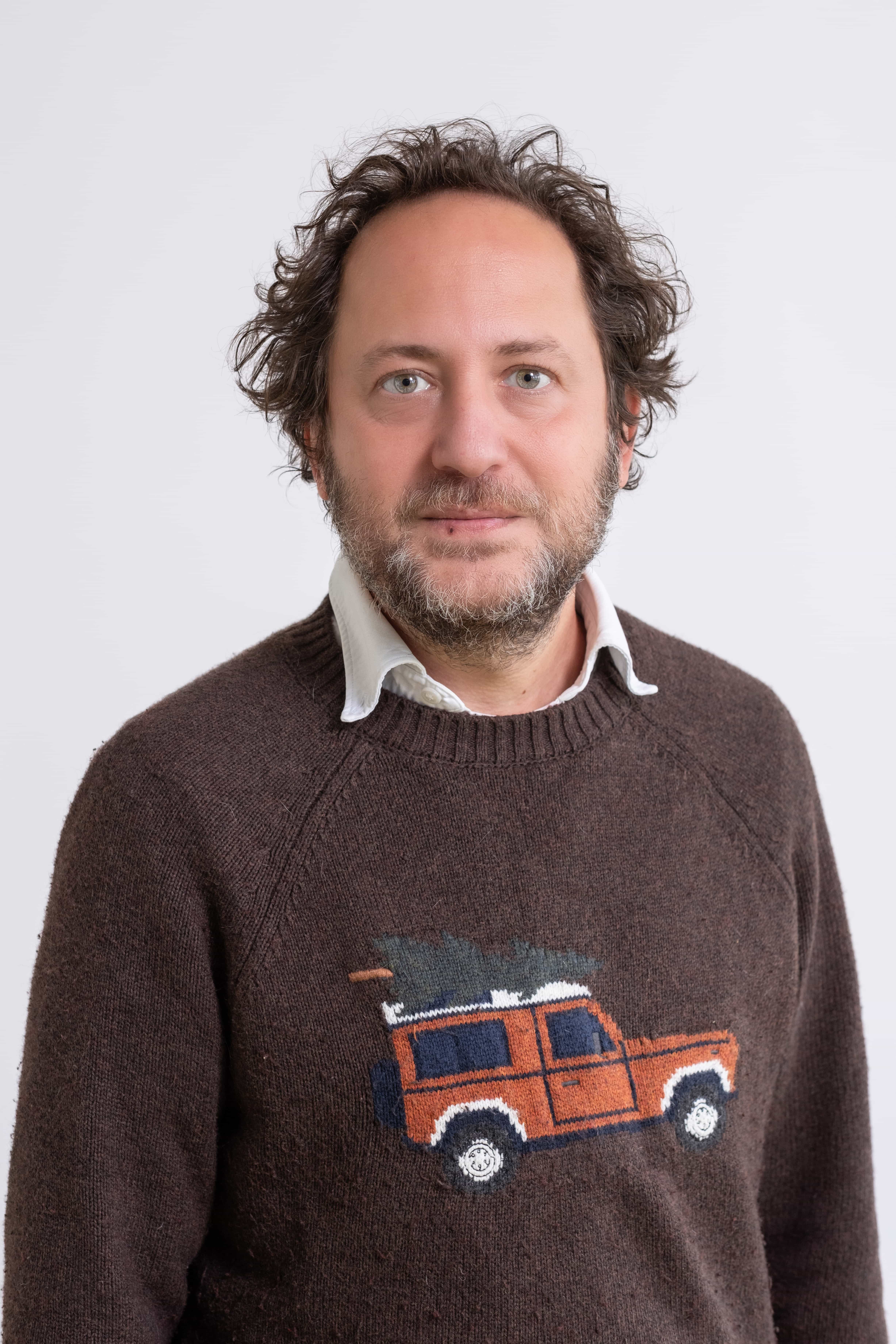 Avsar Gurpinar Headshot